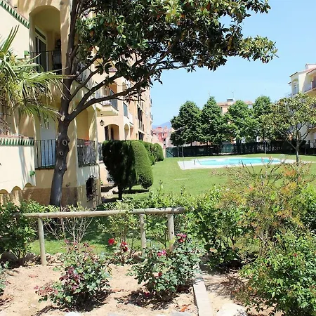 דירה Manhattan Front Beach Holidays *